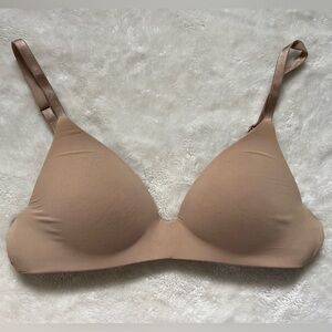 Victoria Secret Wireless Bra